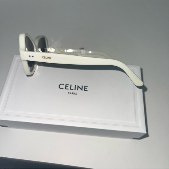 New Authentic CELINE Ivory With Smoke Mirror 56mm Mirrored Butterfly Sunglasses - Picture 8 of 16